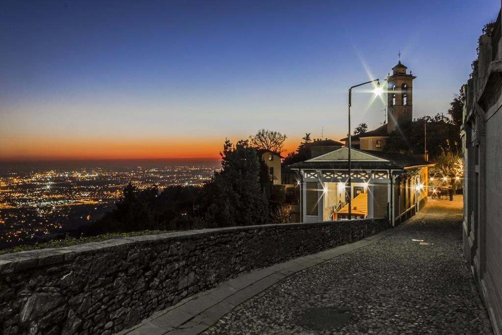Porta Dipinta House Bergamo Alta Apartment Ruang foto