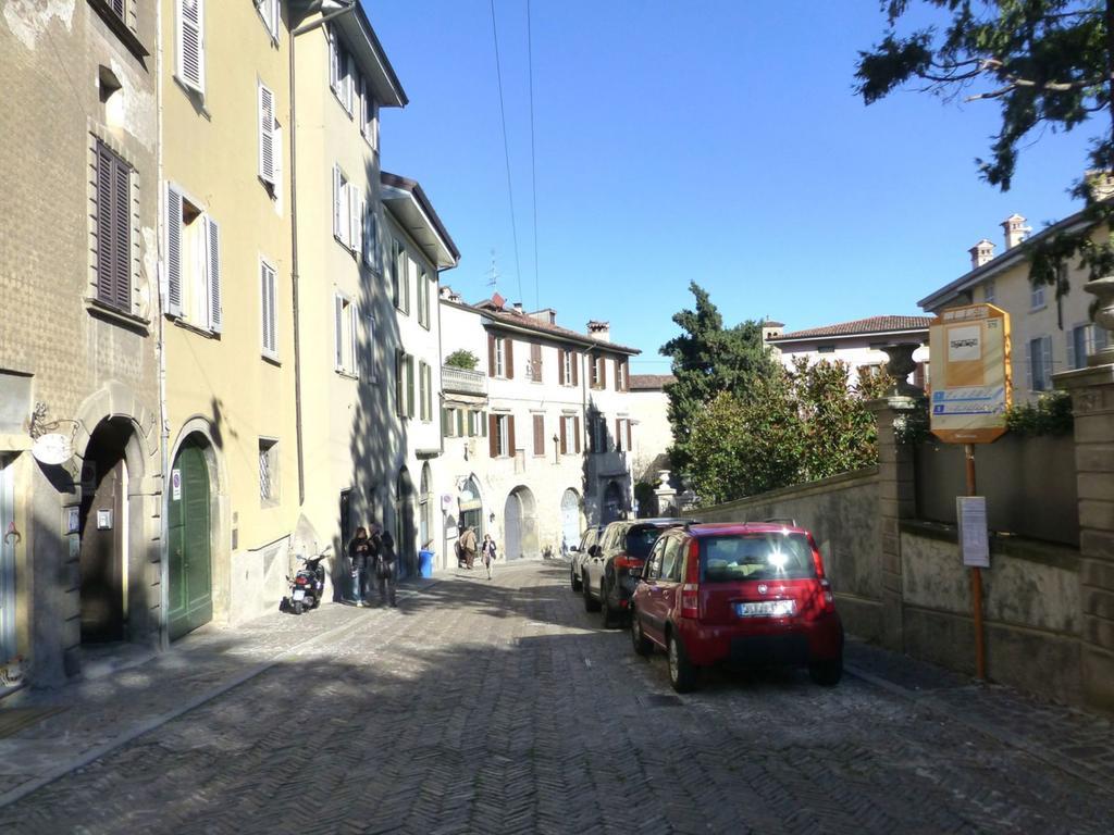 Porta Dipinta House Bergamo Alta Apartment Ruang foto